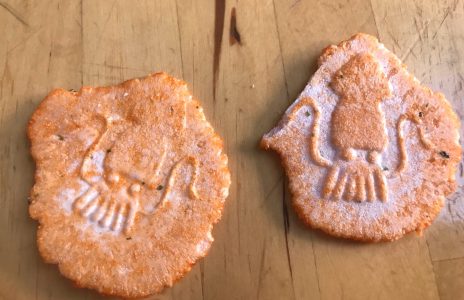 Amadare ika senbei2